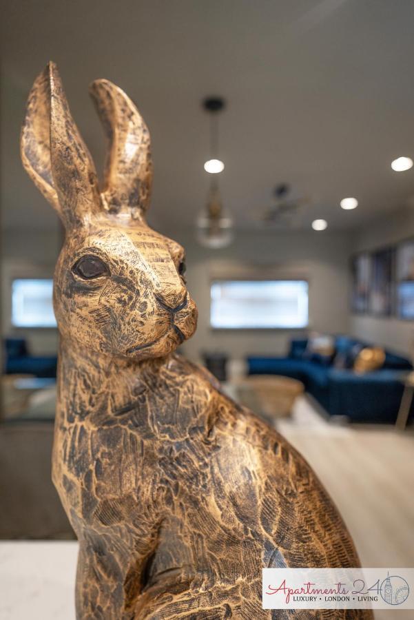 Beautiful Studio Apartment - London ハウンズロー エクステリア 写真